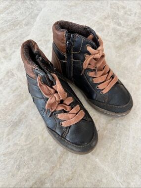 B52 Kids Black and Brown High-Top Sneakers with Tan Laces 13